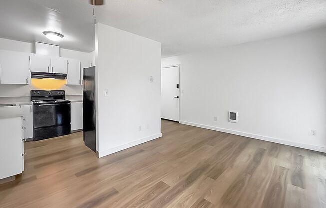 1 bed, 1 bath, 550 sqft, $1,335, Unit 29