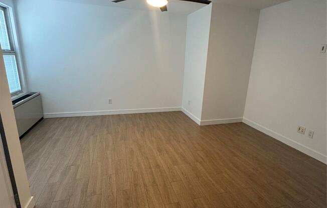 114 GREENPOINT AVE