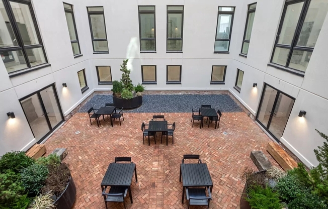 2 beds, 1 bath, 601 sqft, $4,200, Unit 6-A
