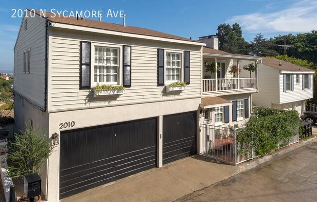 2010 N Sycamore Ave