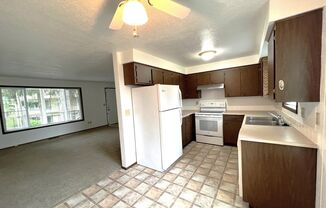 Marion St SE Units1-8