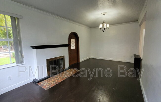 3666 SW 13 TERRACE