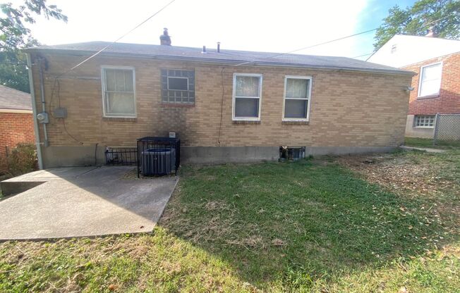 2 beds, 1 bath, $1,050