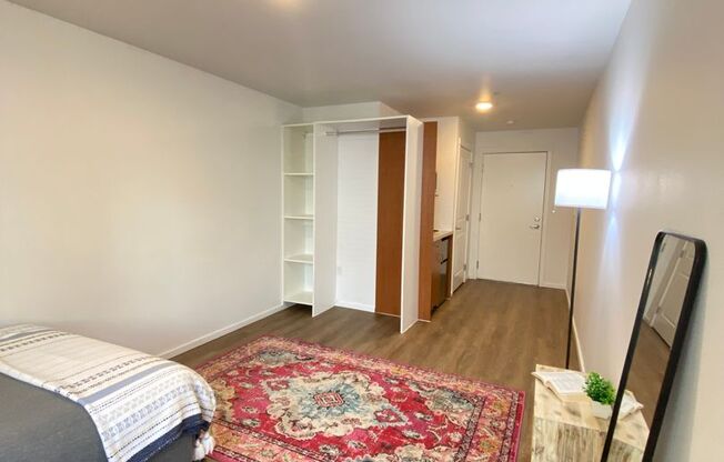 Studio, 1 bath, 175 sqft, $1,450, Unit 1202