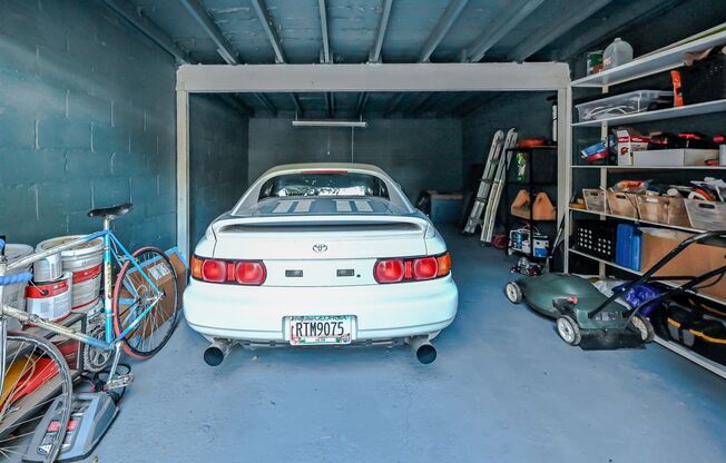 3 Bedroom 2 Bath Steps near Beltline