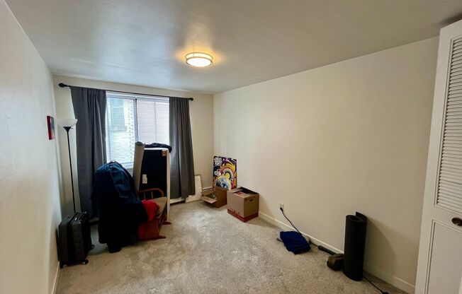 1 bed, 1 bath, $1,095, Unit 305