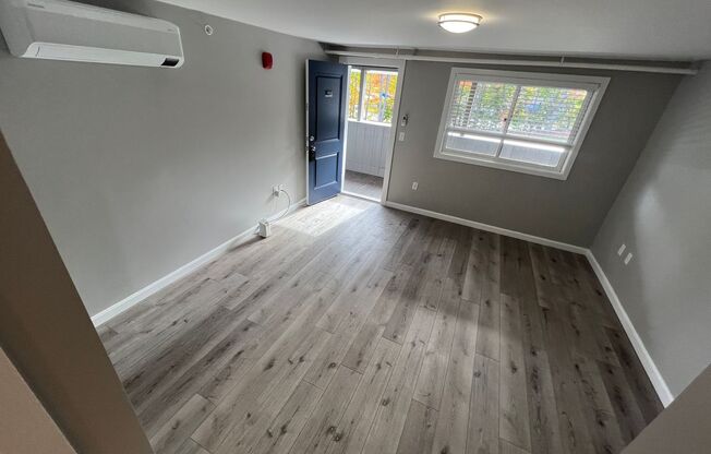 3548 LAFAYETTE RD