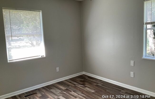 3 beds, 1 bath, $1,695