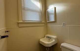 1 bed, 1 bath, 500 sqft, $850, Unit Apt 2 D