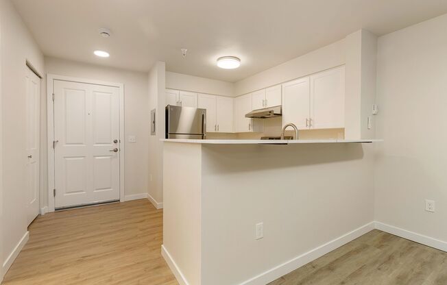 1 bed, 1 bath, 593 sqft, $1,895, Unit 306