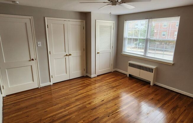 1 bed, 1 bath, 663 sqft, $1,855, Unit D-10