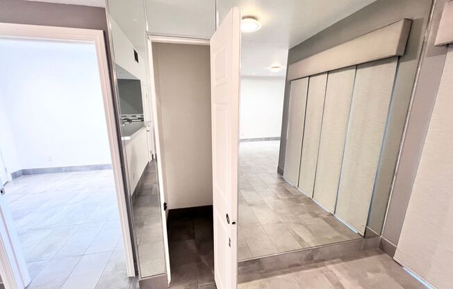 2 beds, 2 baths, $1,500, Unit # 1074