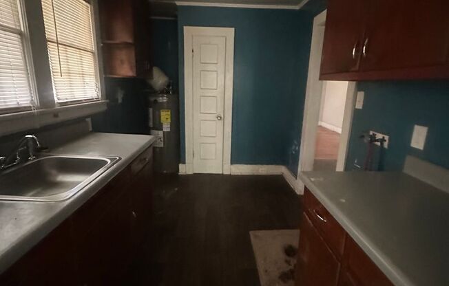 3 bedroom 1 bath cozy home!
