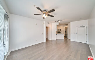 1 bed, 1 bath, 700 sqft, $2,700, Unit 103