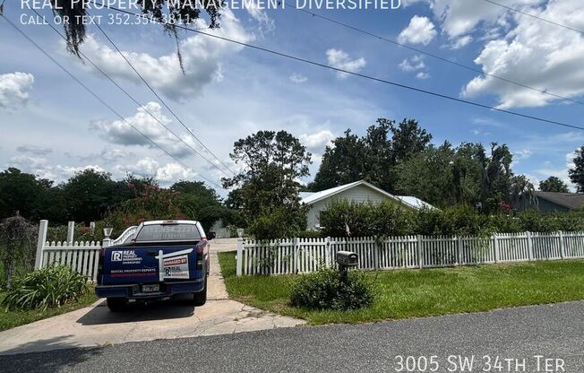 3005 SW 34 TER