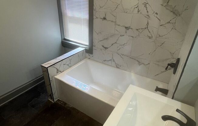 3 Bedroom 1.5 Bath Single Family Home for Rent