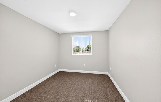 11227 TOWNE AVE