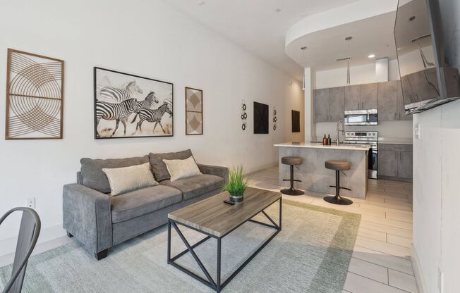 1 bed, 2 baths, $1,799, Unit 314