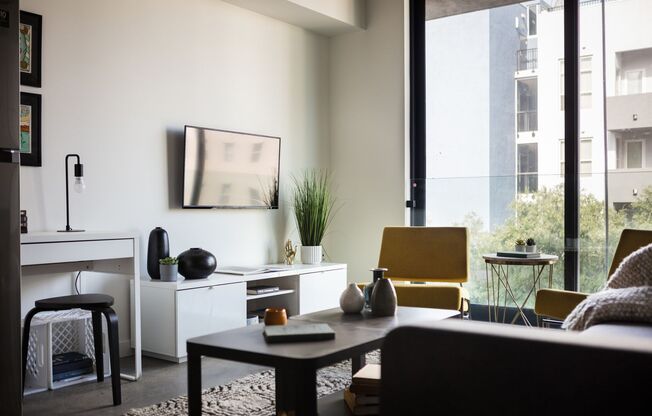 Studio, 1 bath, 341 sqft, $1,785, Unit Unit 505