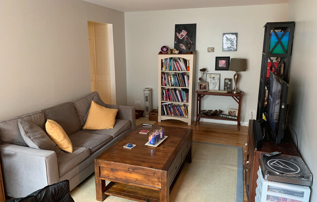 1 bed, 1 bath, $1,840, Unit 455