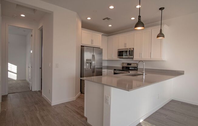 Brand New luxurious Model Home in Warner Meadows!