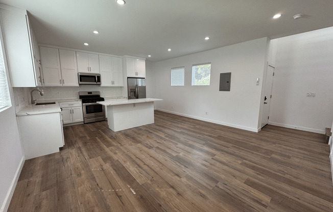 2134 Magnolia Ave