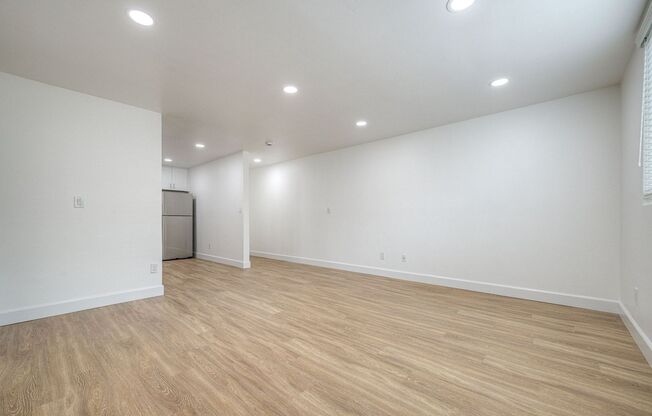 2 beds, 2 baths, 924 sqft, $2,795, Unit #45 - 2X2 924 SQ FT