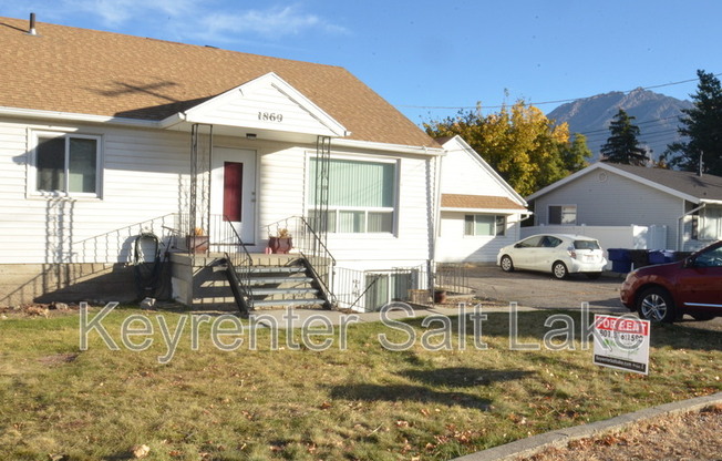 2 beds, 1 bath, 1,000 sqft, $1,095