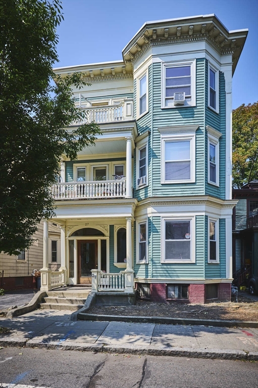 27 ELLERY ST
