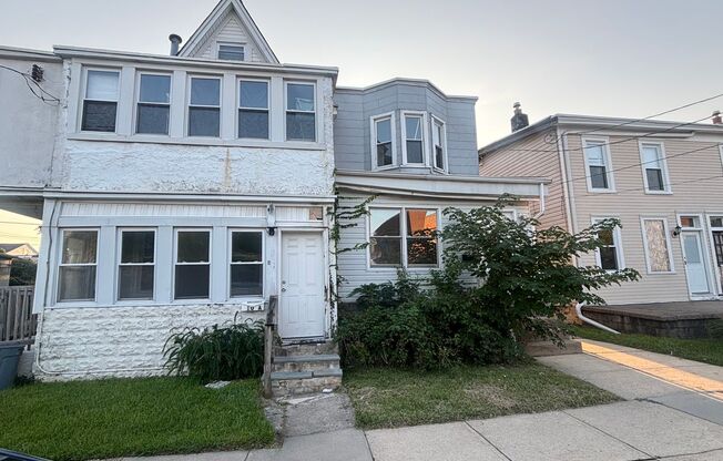 10 1st Street