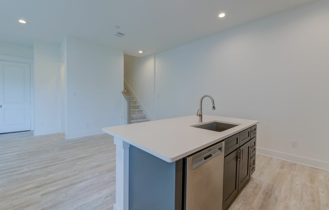 The Grove at Oak Forest Apartments