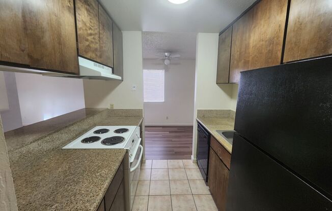 2 beds, 1 bath, $1,575