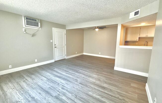 2 beds, 1.5 baths, 895 sqft, $1,395, Unit 19