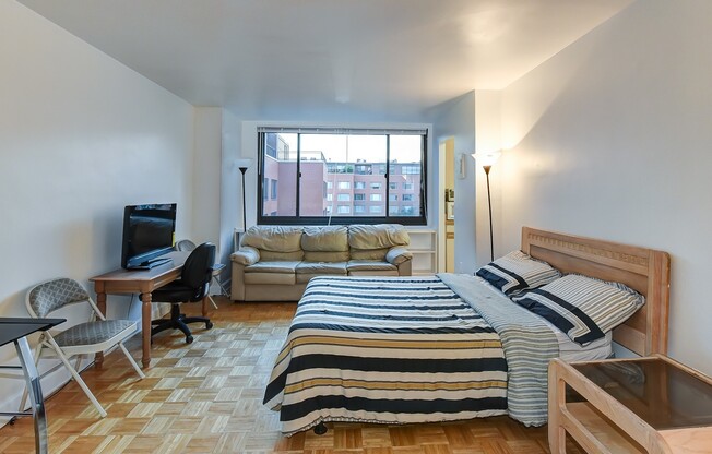 Spacious & Bright Unfurnished Studio for Rent