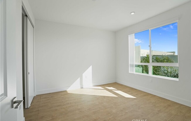 2 beds, 2 baths, 1,122 sqft, $2,417, Unit 509