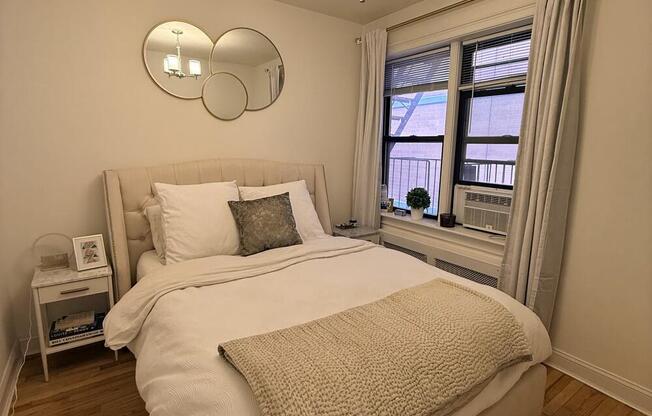 1 bed, 1 bath, $4,200, Unit 6G