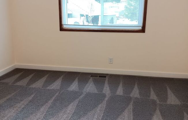 2 beds, 1.5 baths, 1,050 sqft, $2,049, Unit 214-776C