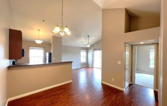 2 beds, 2 baths, $1,385