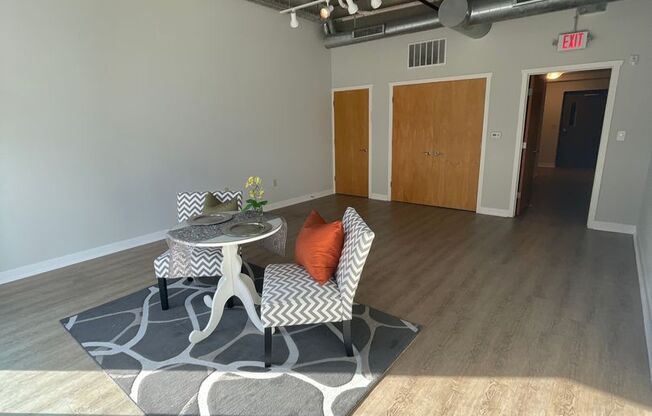 1 bed, 1 bath, 1,135 sqft, $1,885, Unit 105 Live/Work Retail