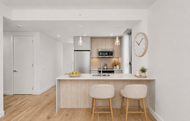 2 beds, 2 baths, $6,079, Unit 12K
