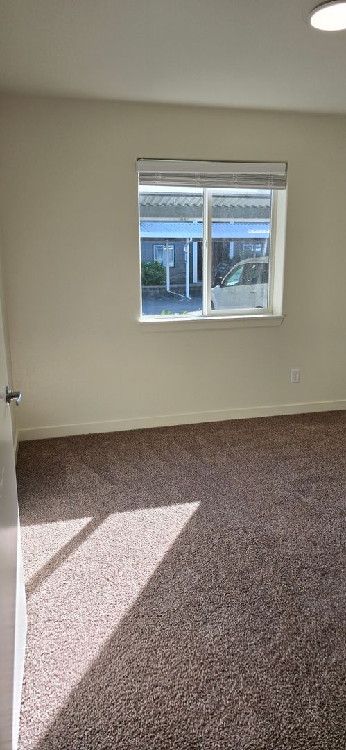 2 beds, 2 baths, 981 sqft, $1,795, Unit 118