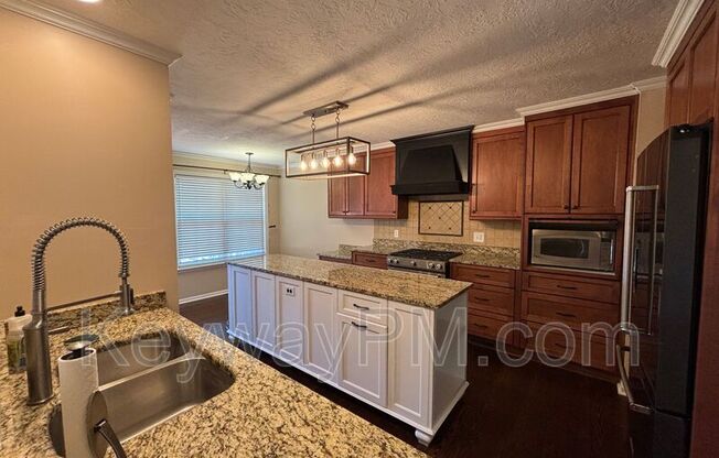 4851 APPLETREE CT