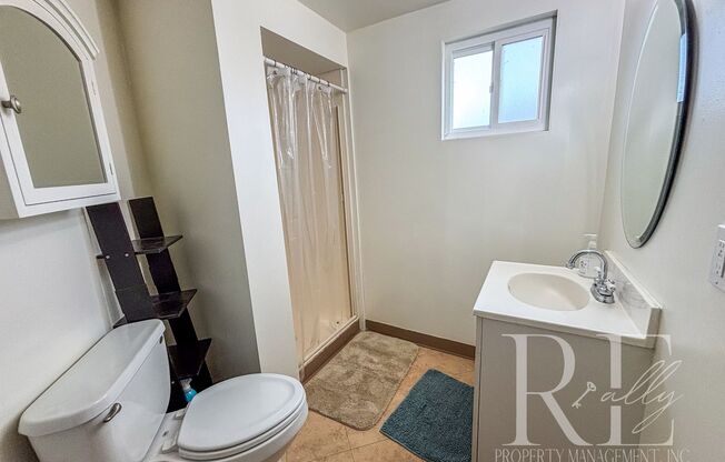 2 beds, 1 bath, $3,000