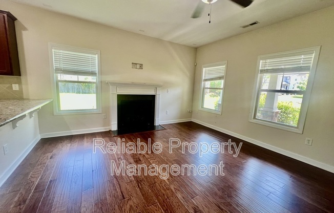 137 BOBBY RAY CT