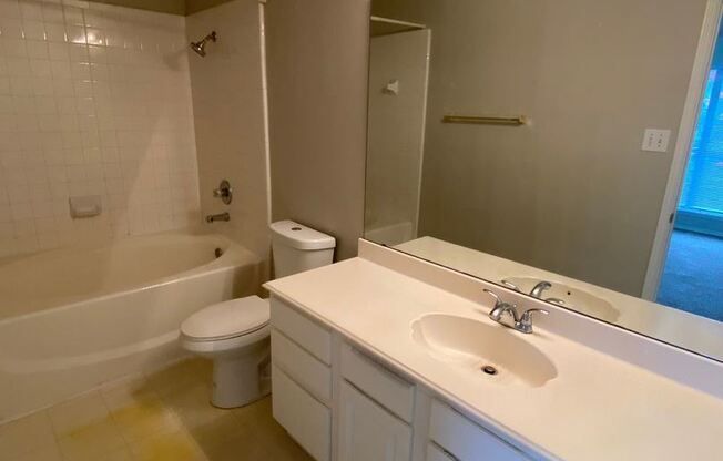 3868 Brandon Park Dr