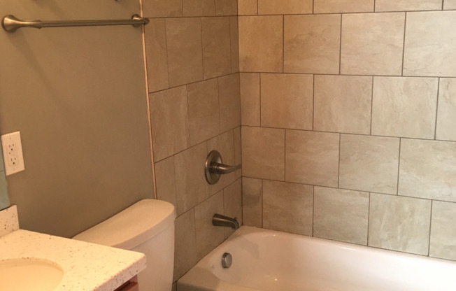 Studio, 1 bath, 507 sqft, $1,000, Unit 5