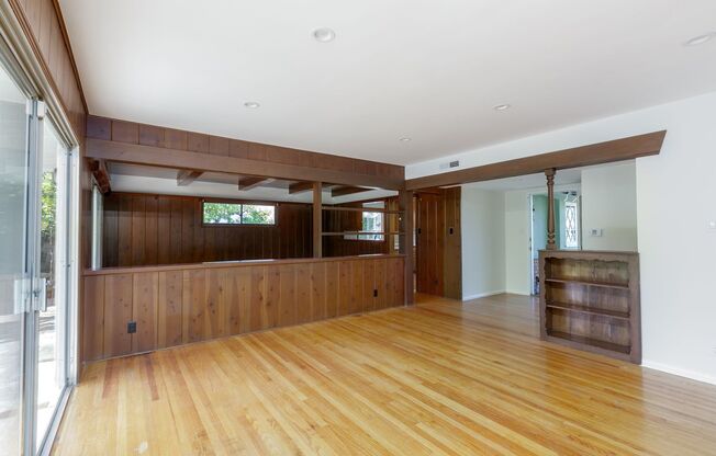 Charming Rustic 3BD/2BA Home in Peaceful Chatsworth