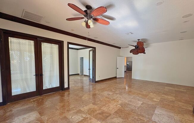 Mediterranean-Style Waterfront Home on Lake Tarpon- 3bed|2bath