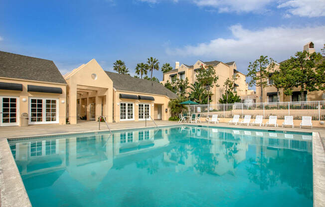Apartment Building in Huntington Beach Pool