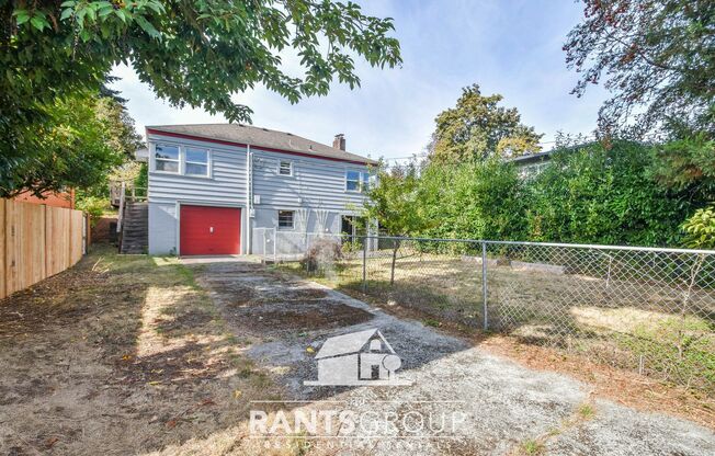 2-Bedroom Home with Basement on a Spacious Lot on the West Side of Olympia!